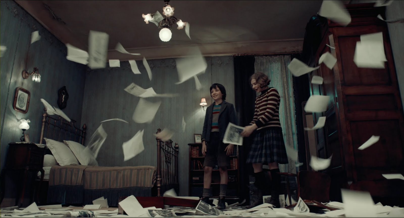 Hugo, A Martin Scorsese Picture. Trailer for the master's 3D film is